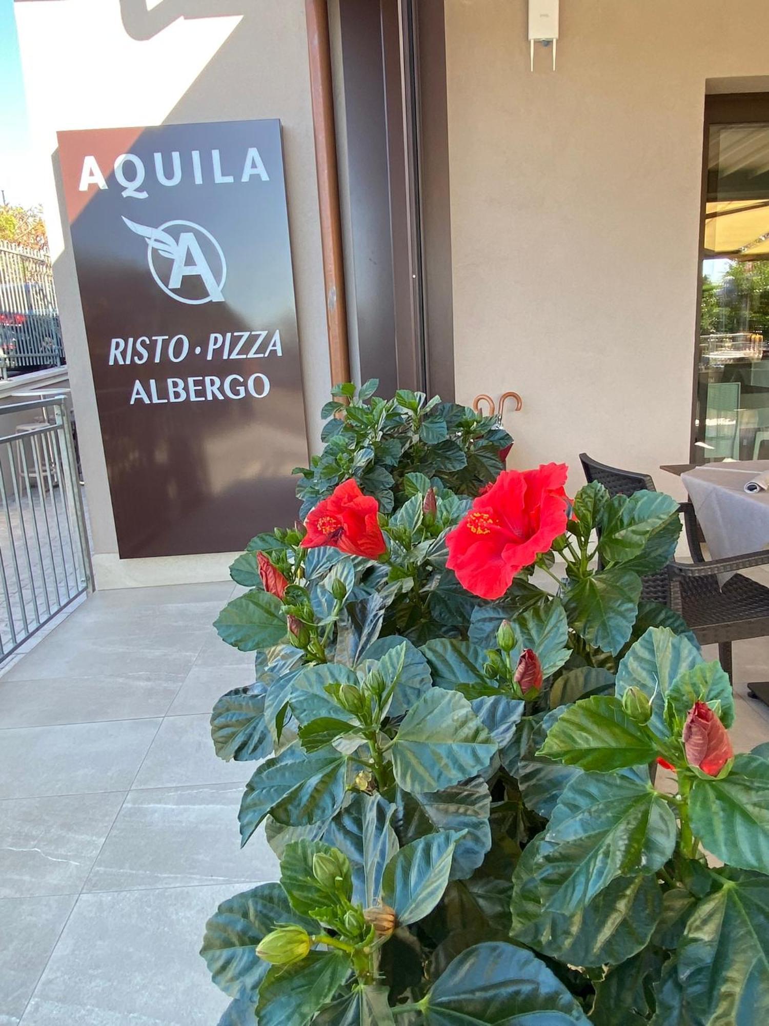 Albergo Aquila ลาซีเซ ภายนอก รูปภาพ